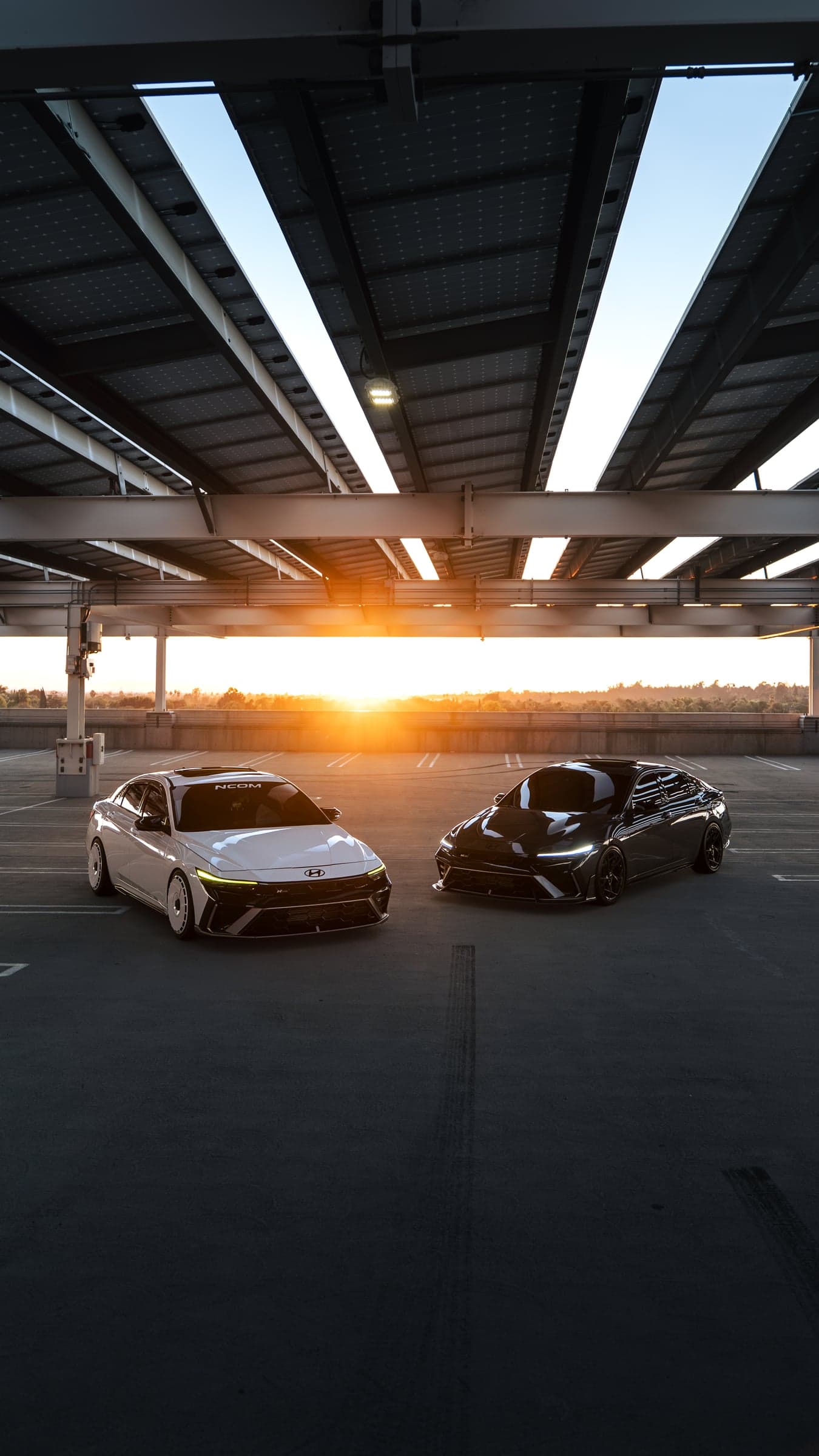2024 Hyundai Elantra N-Line photo 4