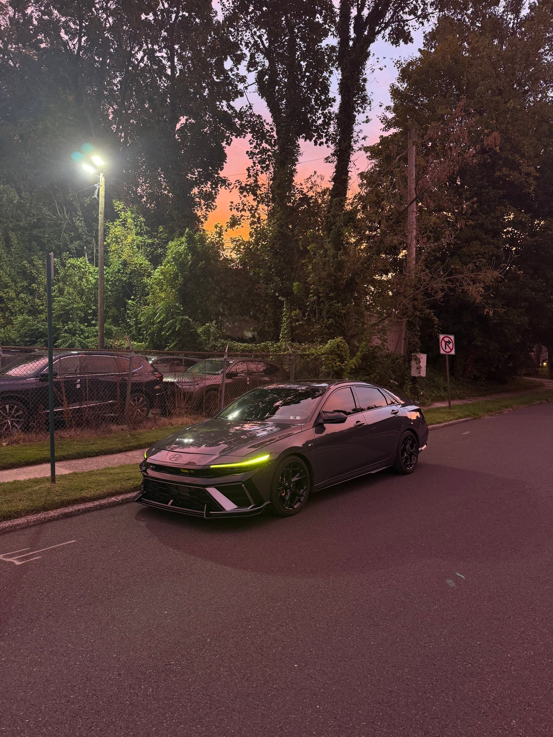 2024 Hyundai Elantra N-Line photo 3