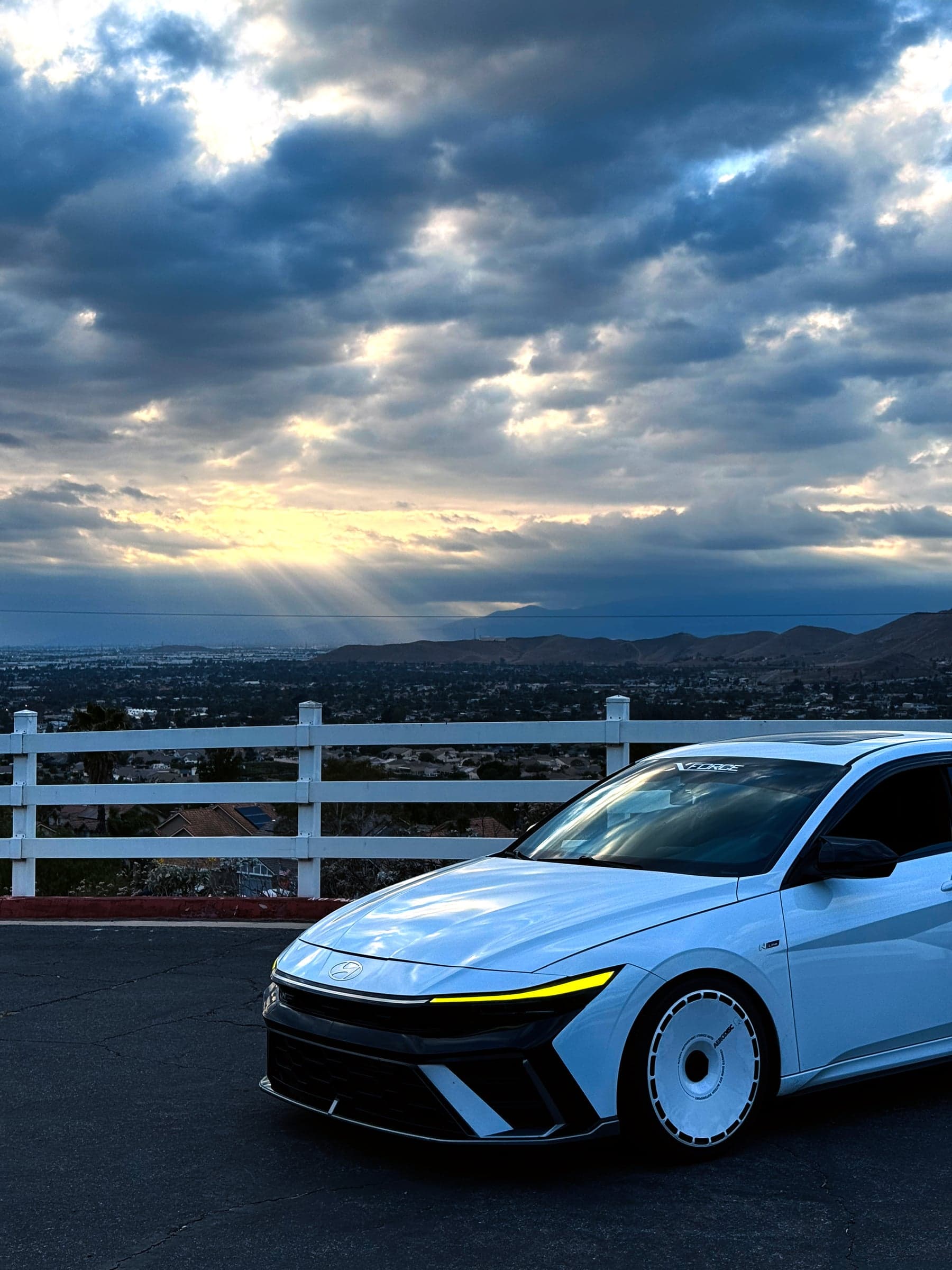 2024 Hyundai Elantra N-Line photo 7