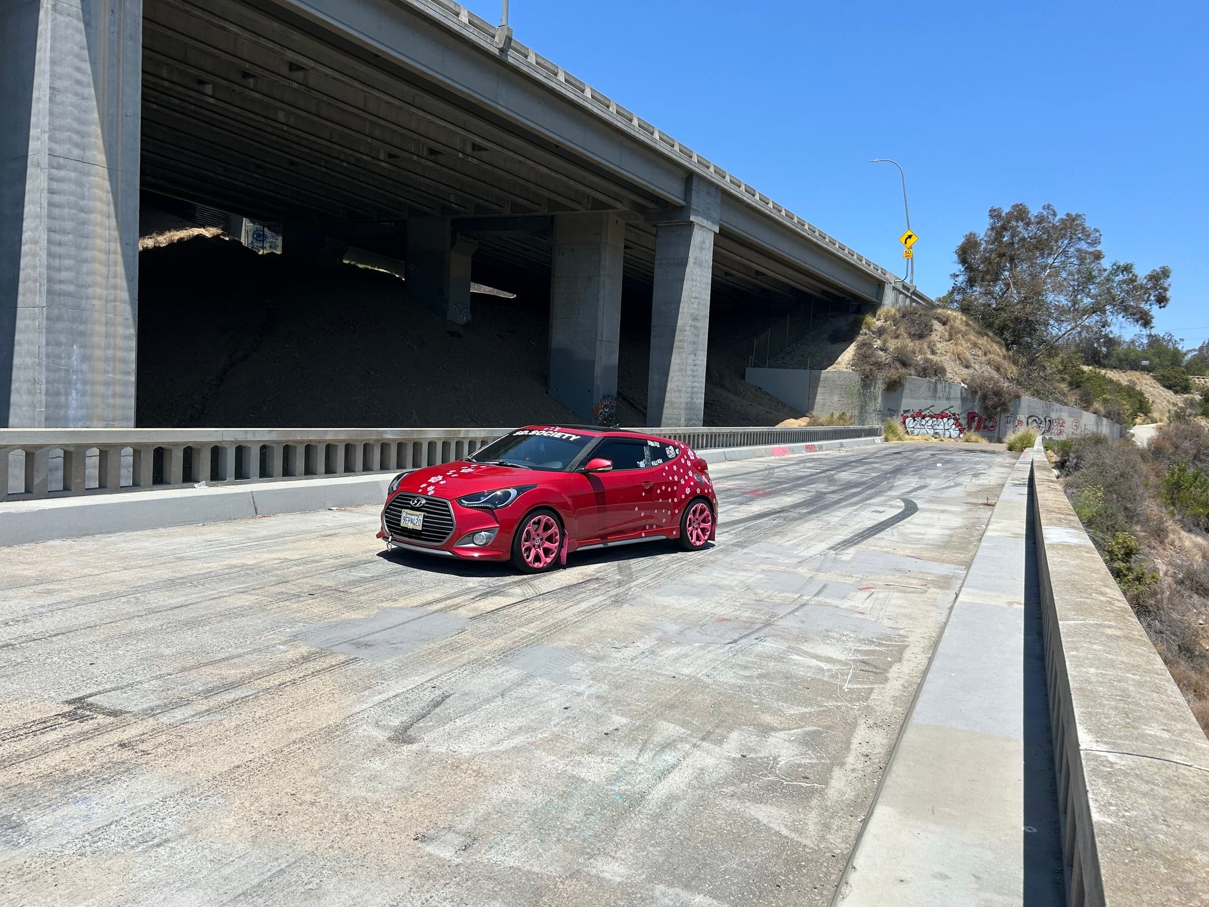 2016 Hyundai Veloster Turbo photo 3