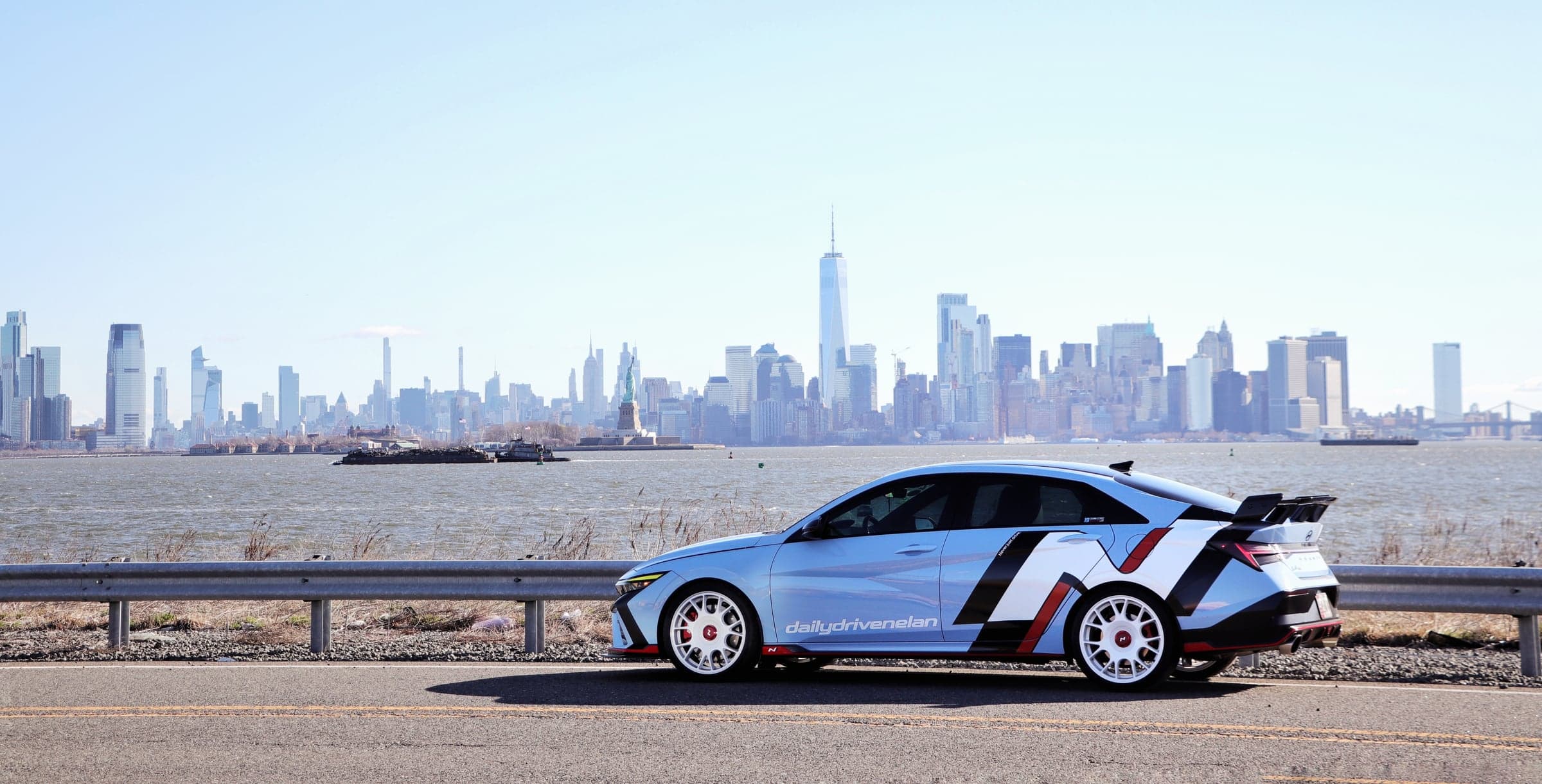2025 Hyundai Elantra N photo 4