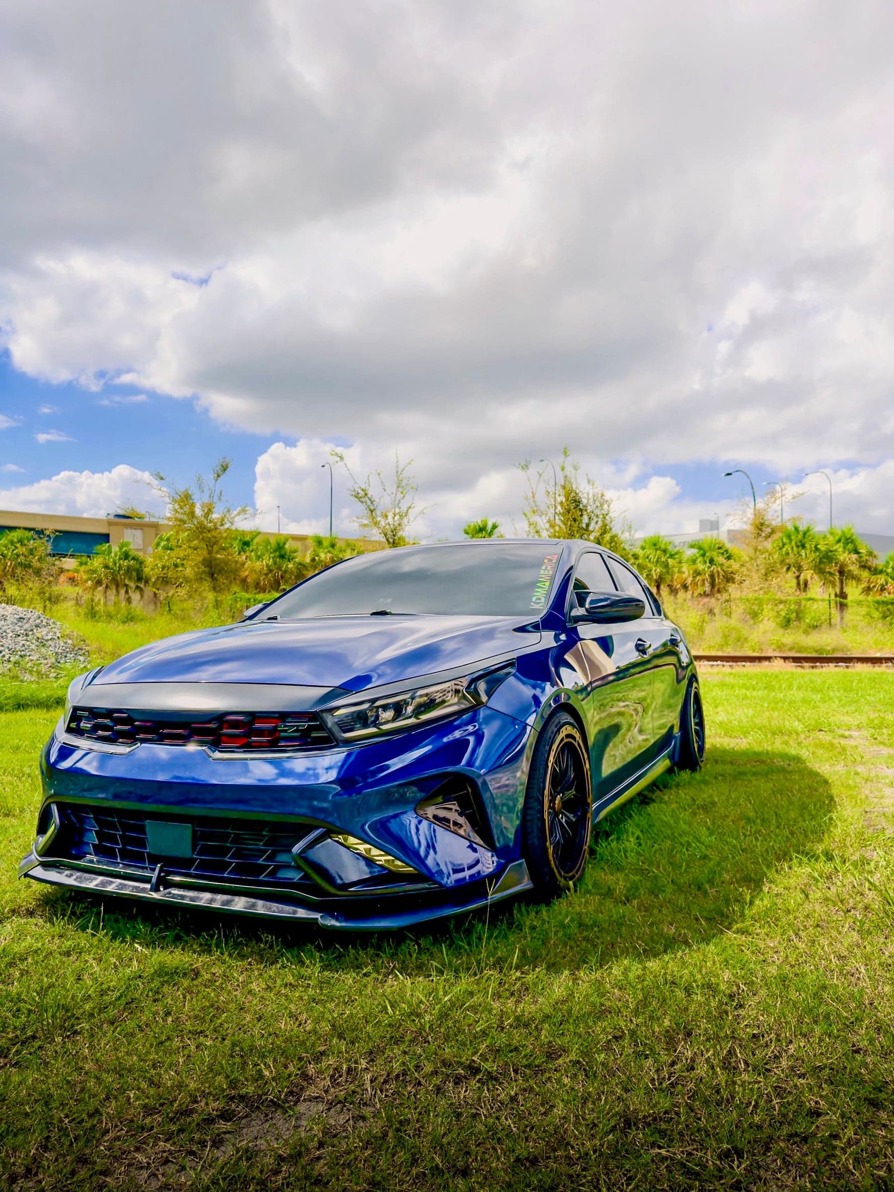 2024 KIA Forte GT photo 2