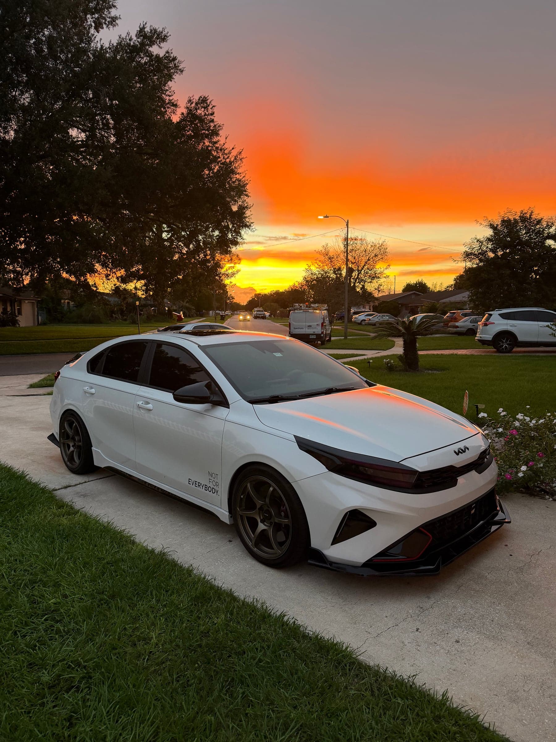 2023 Kia Forte GT2 photo 2