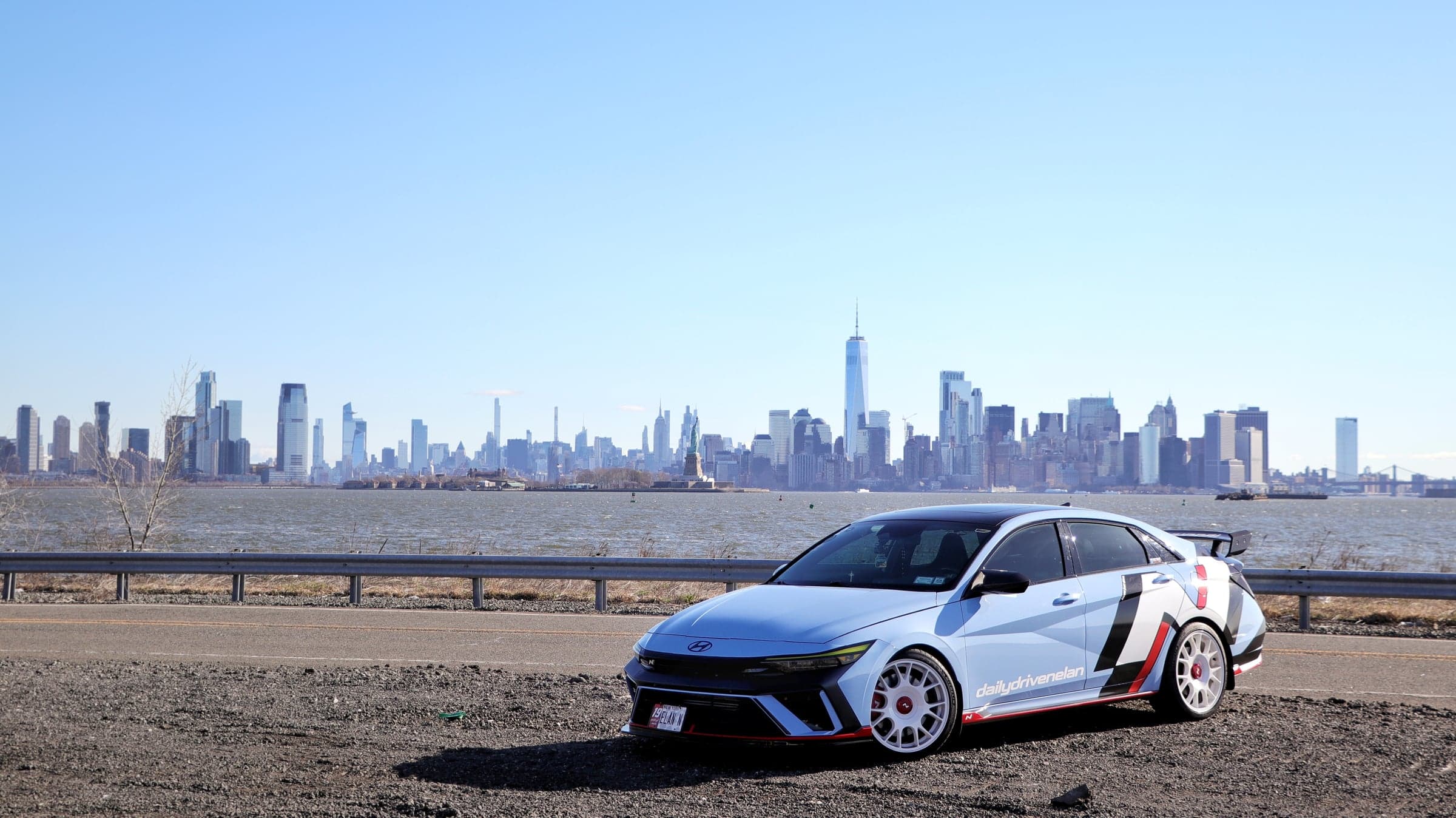 2025 Hyundai Elantra N photo 5